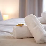 Rg Living - A30, Bali-therme, Hdz & Free Parking Bad Oeynhausen