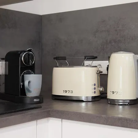 Rg Living - A30, Bali-therme, Hdz & Free Parking *