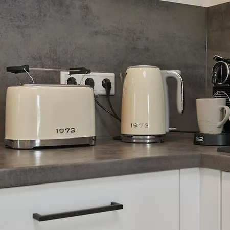 Rg Living - A30, Bali-therme, Hdz & Free Parking *