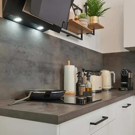 Rg Living - A30, Bali-therme, Hdz & Free Parking Appartement *