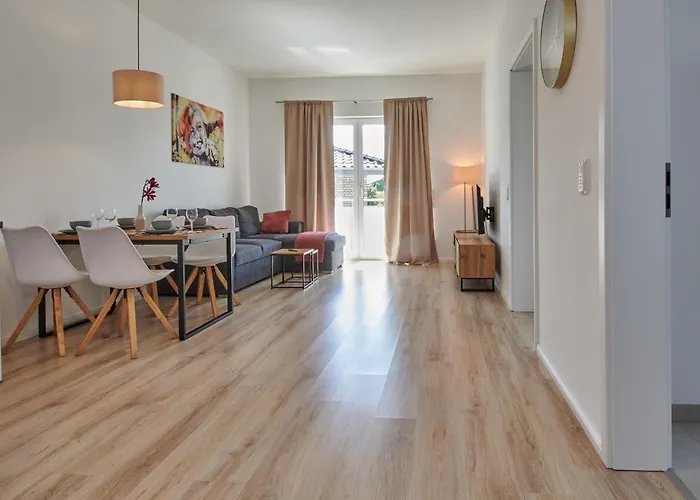 Rg Living - A30, Bali-therme, Hdz & Free Parking * Bad Oeynhausen