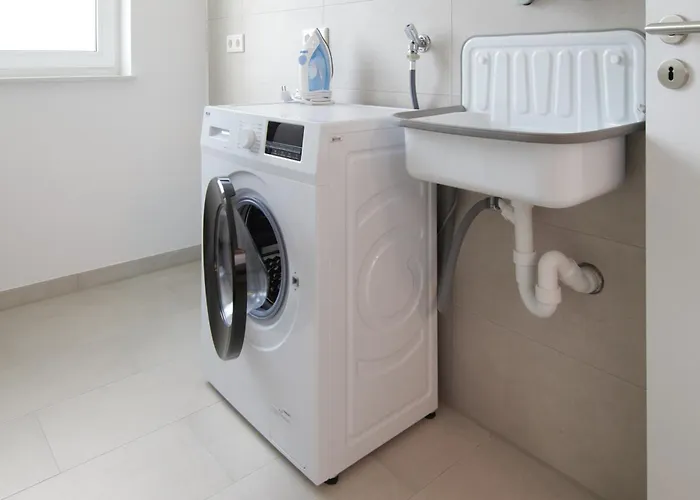 Rg Living - A30, Bali-therme, Hdz & Free Parking Bad Oeynhausen