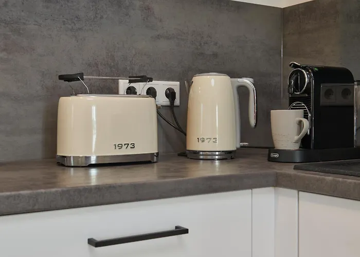 Rg Living - A30, Bali-therme, Hdz & Free Parking *