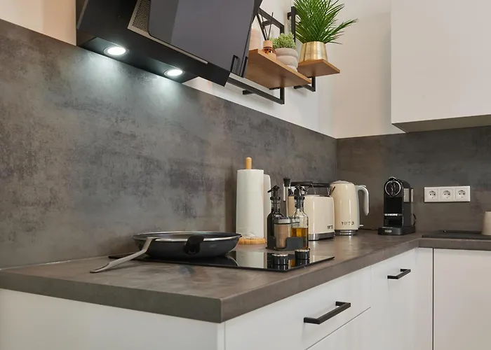 Rg Living - A30, Bali-therme, Hdz & Free Parking Apartment *