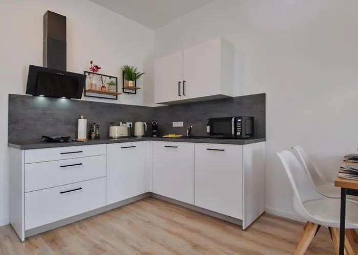 Rg Living - A30, Bali-therme, Hdz & Free Parking * Bad Oeynhausen