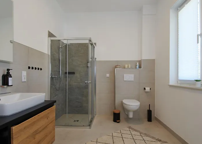 Rg Living - A30, Bali-therme, Hdz & Free Parking